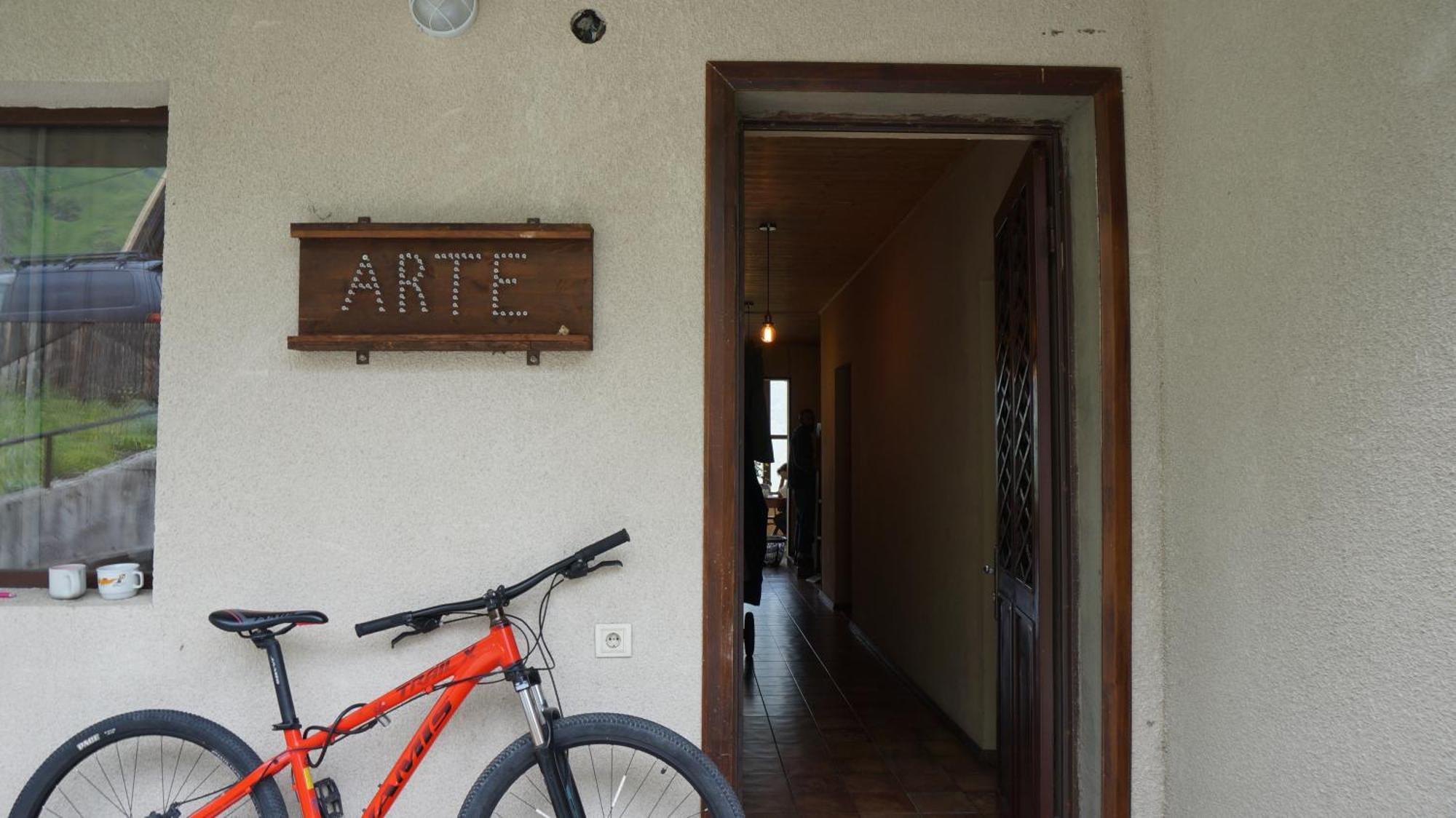 Arte In Kazbegi Hotel Exterior foto