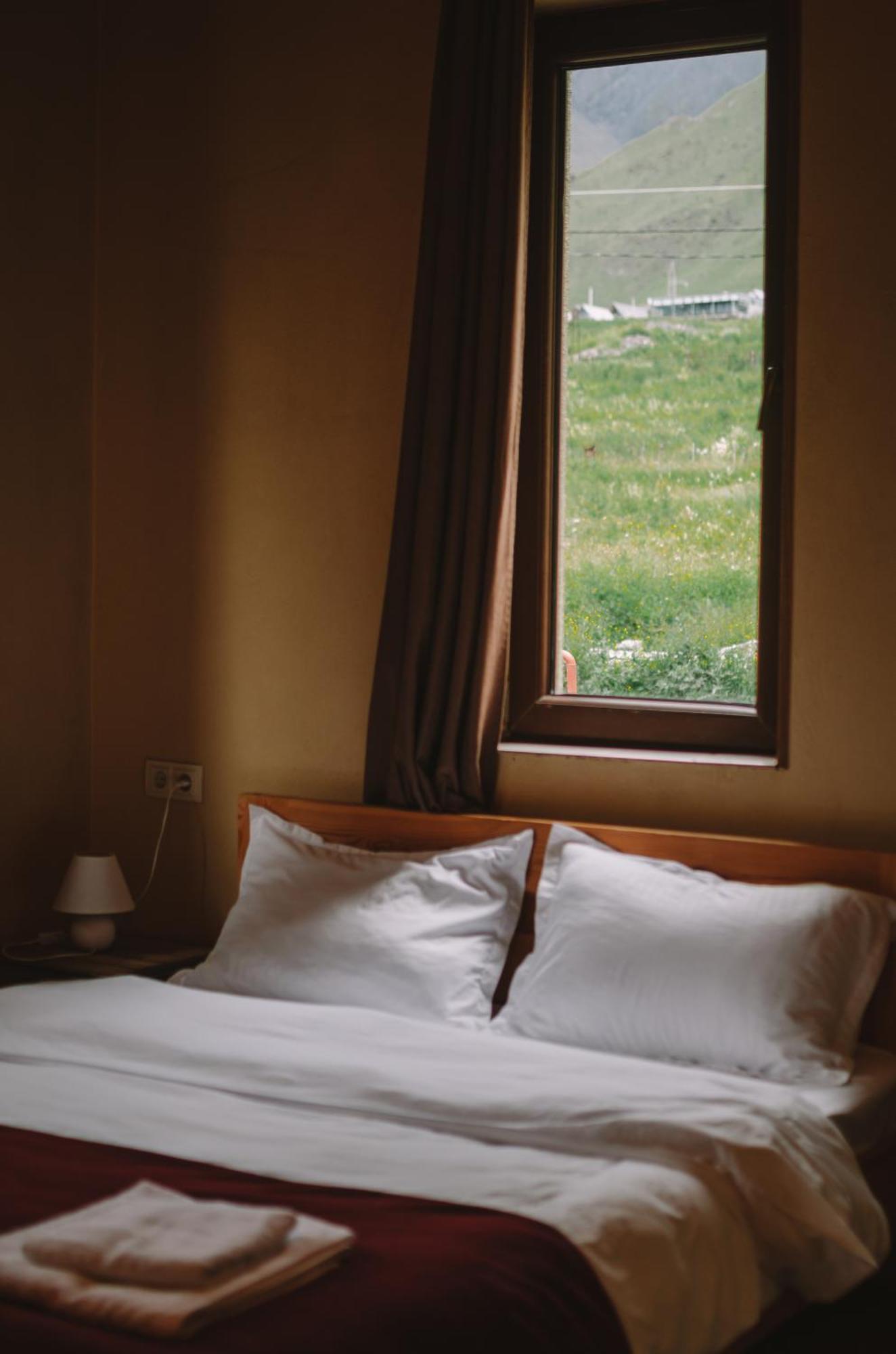 Arte In Kazbegi Hotel Exterior foto